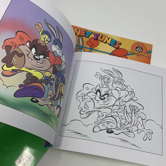 3 coloring books by Looney Tunes WB used - Picture 5 of 13